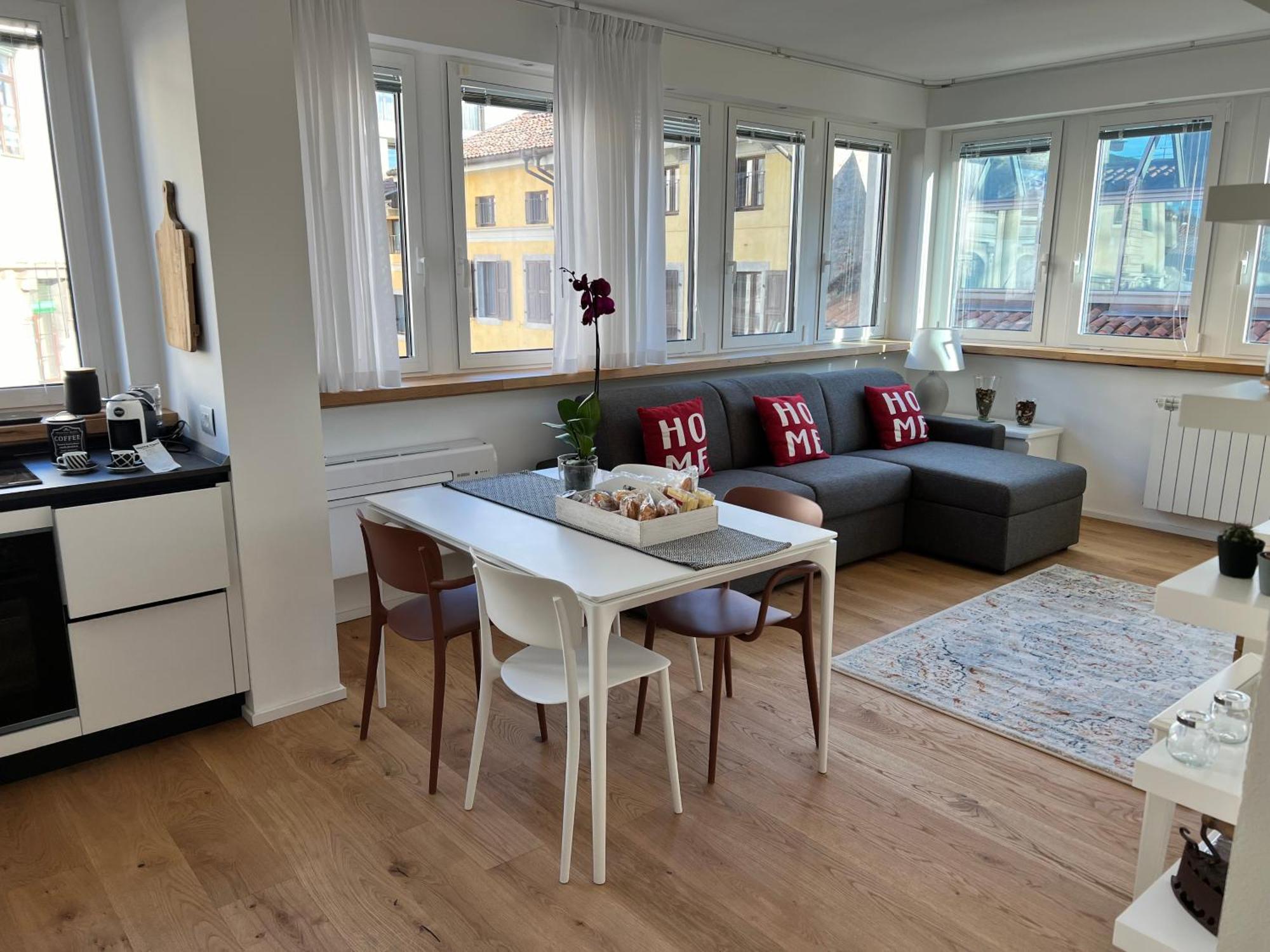 Conte Cavour Apartment Udine Ngoại thất bức ảnh